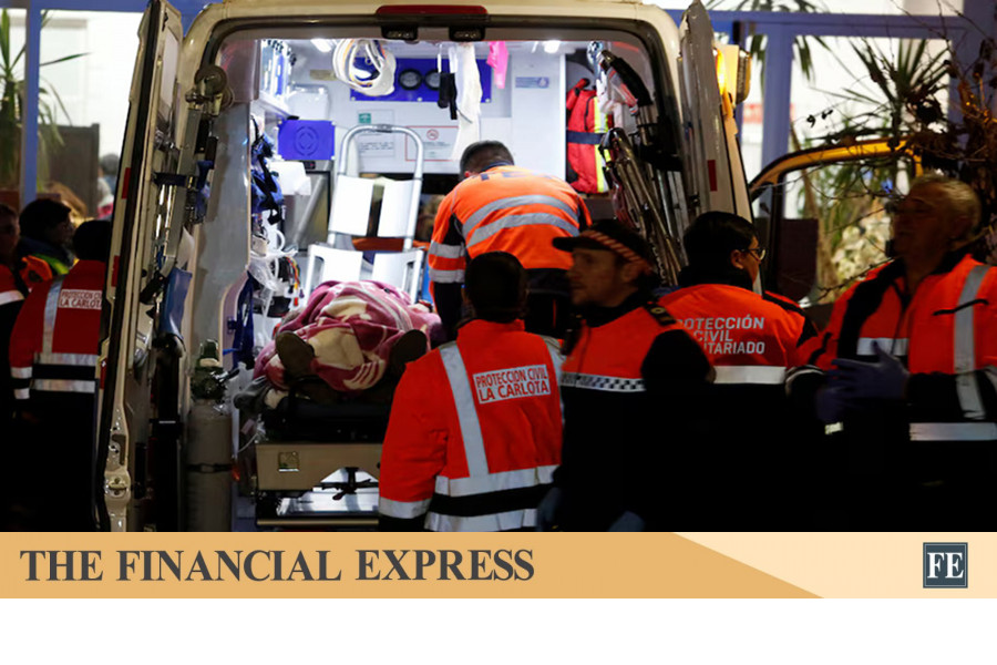 At least 21 dead as two high-speed trains derail in Spain