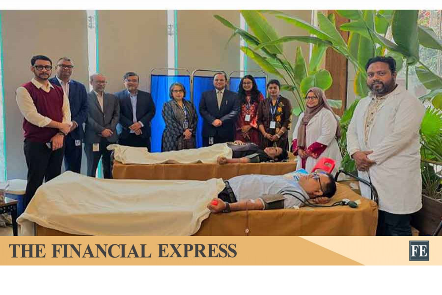 BRAC Bank employees donate blood for thalassemia patients