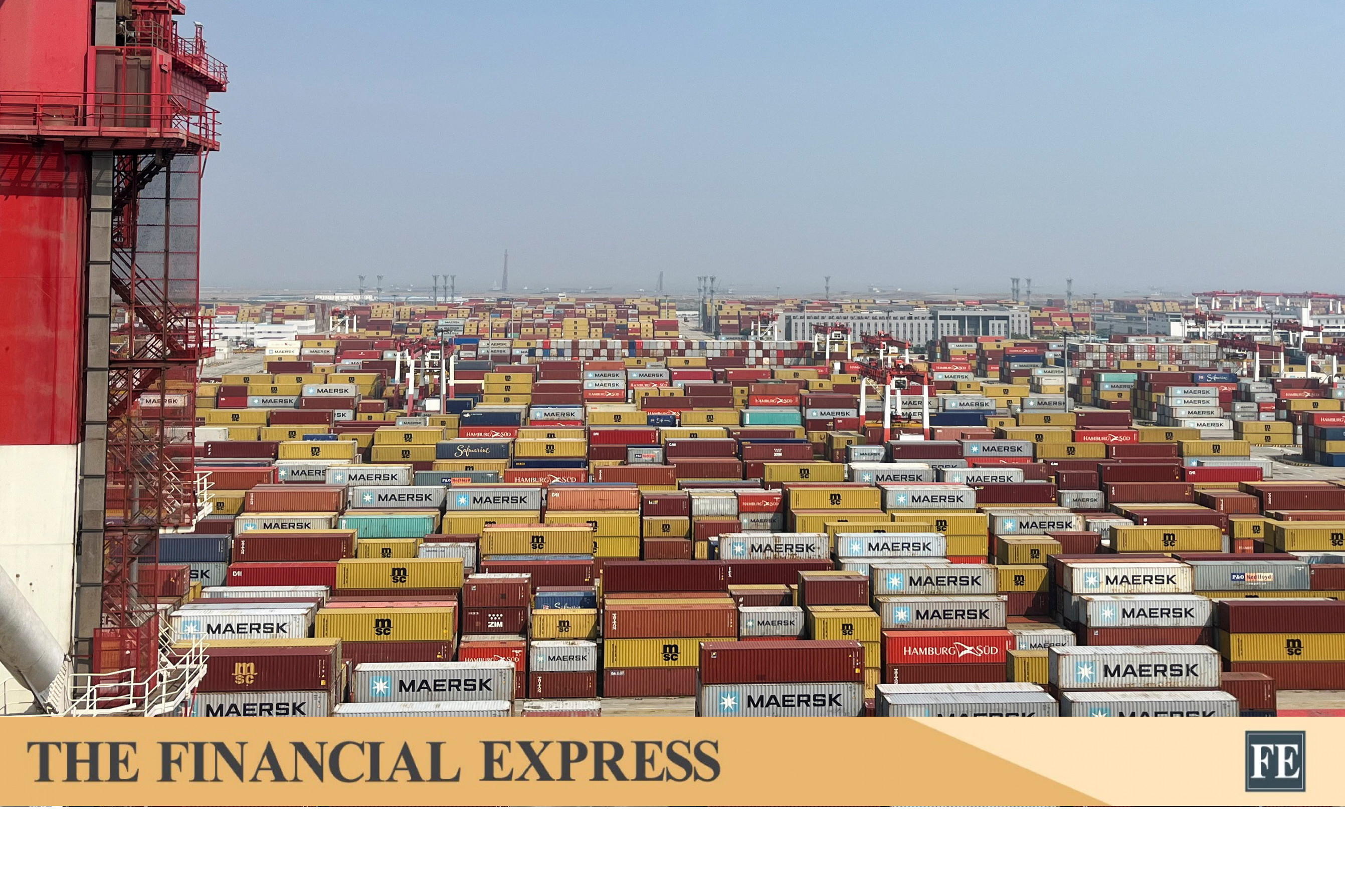 China's trade surplus surges 20pc to a record $1.2 trillion, even with Trump's tariffs