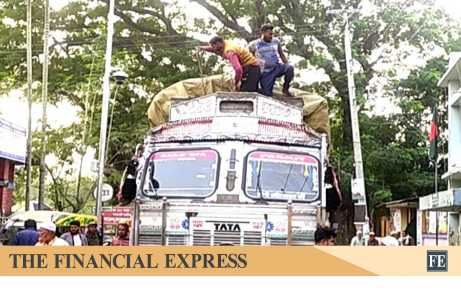 Onion imports resume through Hili Land Port after 3 months