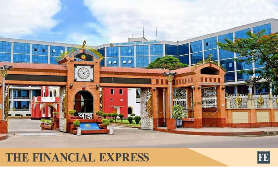 50 police station chiefs reshuffled in Dhaka through lotteries