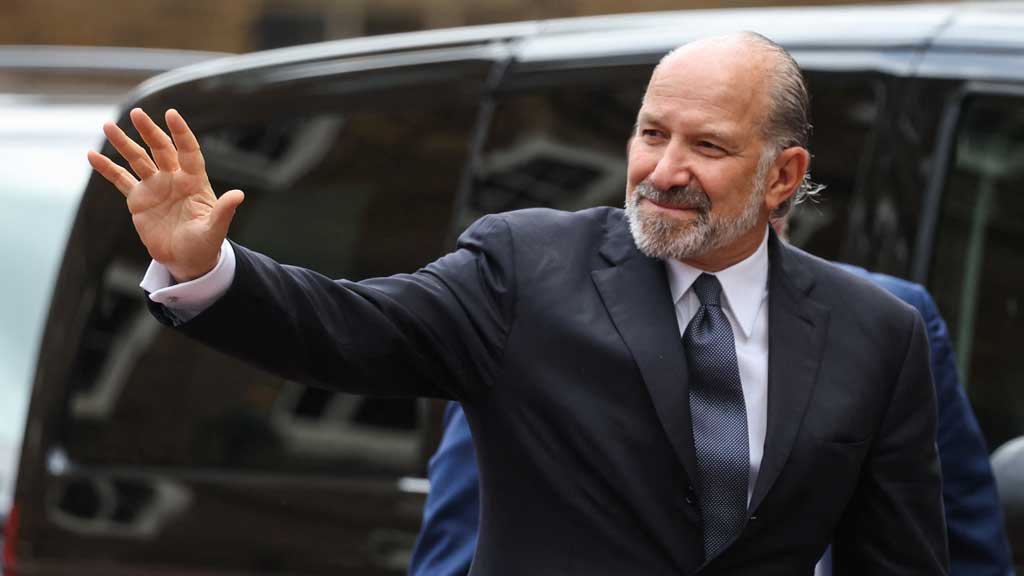 US Secretary of Commerce Howard Lutnick waves as he arrives at Lancaster House, on the second day scheduled for trade talks between the US and China, in London, Britain, June 10, 2025. REUTERS
