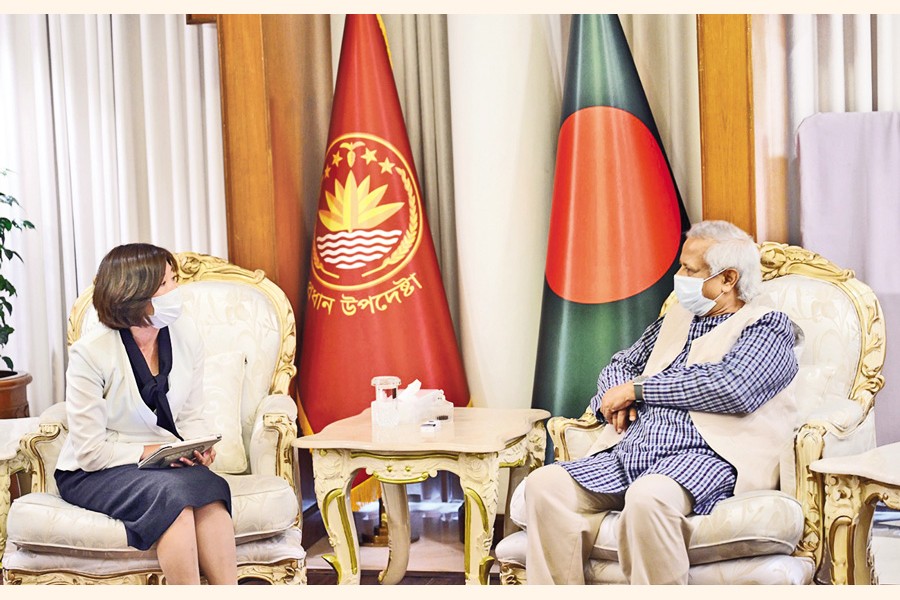 Japan International Cooperation Agency (JICA) Executive Senior Vice President Miyazaki Katsura met with Chief Adviser Professor Muhammad Yunus at the State Guest House Jamuna in the capital on Thursday. — Focus Bangla
