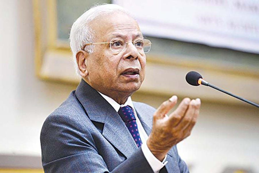 Dr Ishrat Hussain — Collected