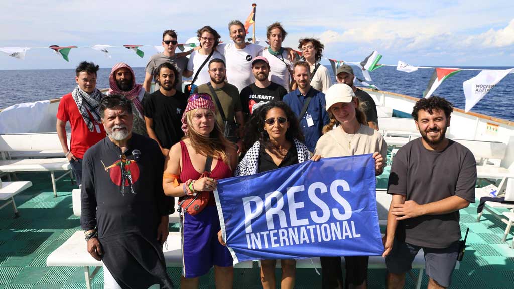 Bangladesh working to free photographer Shahidul Alam from Israeli custody by Friday