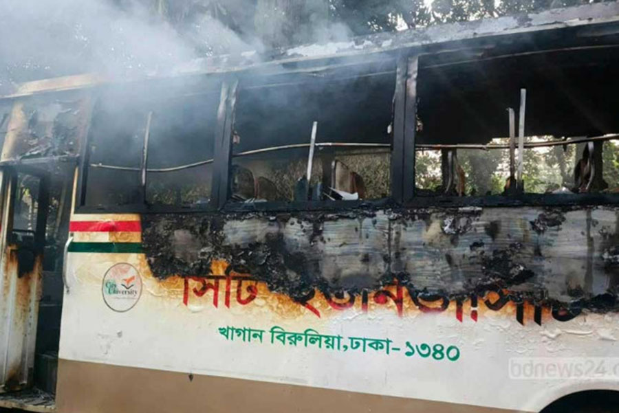 Arson, clashes as Daffodil, City University students face off in Savar