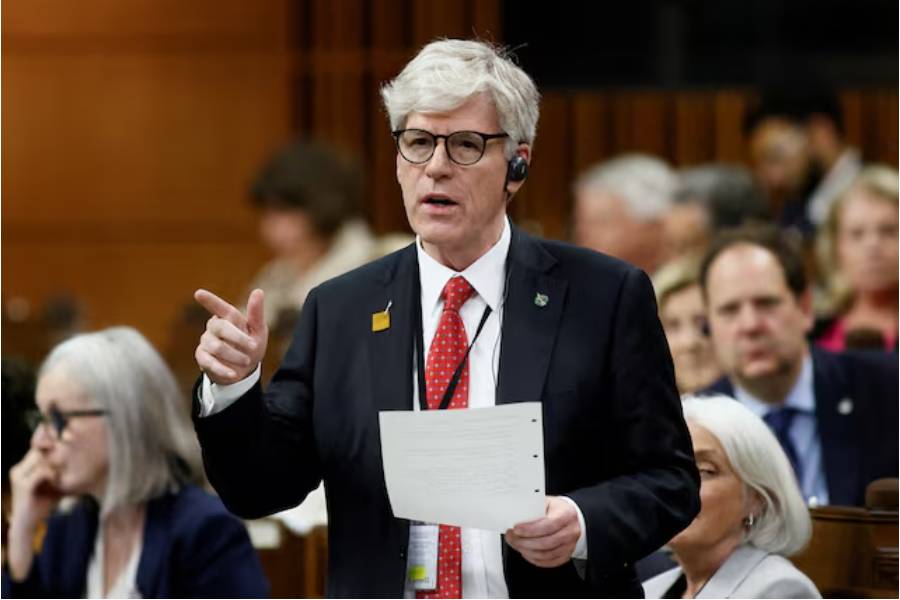 Canada's Minister of Energy and Natural Resources Tim Hodgson speaks during Question Period in the House of Commons on Parliament Hill in Ottawa, Ontario, Canada May 29, 2025.