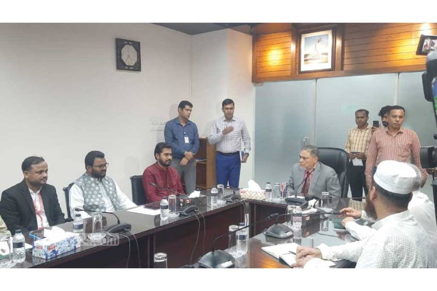 Gono Odhikar Parishad delegation meets CEC over poll preparations