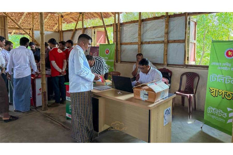 Bangladesh distributes SIM cards in Rohingya camps to curb ‘illegal use’