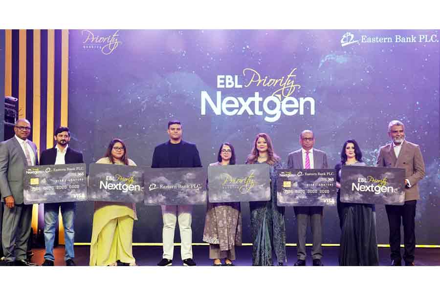 Eastern Bank’s Priority Banking division has launched ‘EBL Priority Next Gen’, a bespoke banking segment for the next generation leaders. Prospective youth leaders are seen with Ali Reza Iftekhar, Managing Director; M. Khorshed Anowar, Deputy Managing Director; Sabbir Ahmed, Country Manager, VISA-Bangladesh, Nepal and Bhutan; Sarmin Atik, EBL Head of Liability and Wealth Management, Tanzeri Hoque, Head of Priority and Women Banking of EBL at the launching ceremony held at a city hotel on Friday.