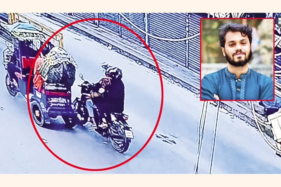 CCTV footage shows two motorcycle riders closely following a battery-run rickshaw in which Sharif Osman Hadi (inset), spokesperson for Inquilab Moncha, was travelling in Bijoynagar culvert area of the city on Friday afternoon. One of the riders then opens fire on Hadi before speeding away. — Focus Bangla