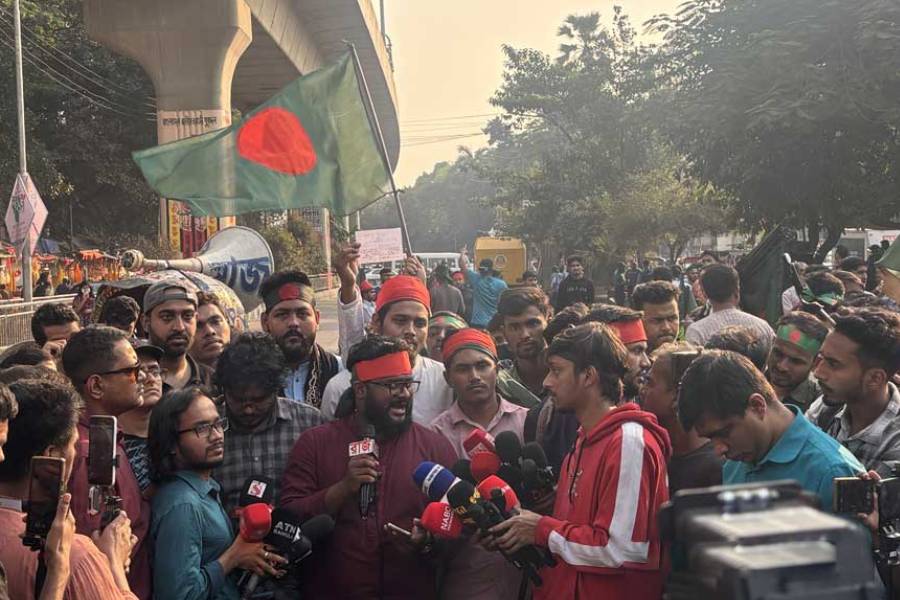 Student protesters leave Shahbagh after three hours