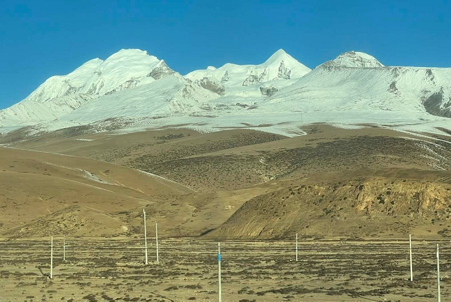 View of Tibetan Plateau from Train