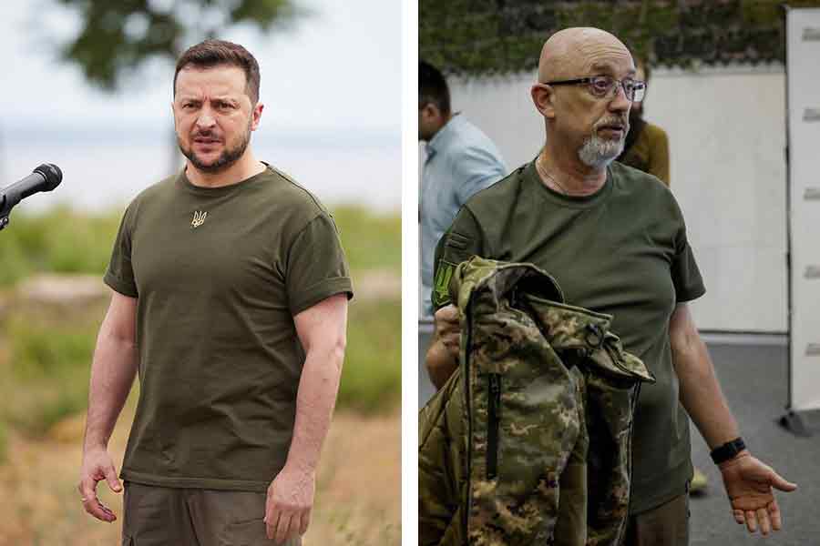 Ukrainian President Volodymyr Zelensky and Ukrainian Defence Minister Oleksiy Reznikov