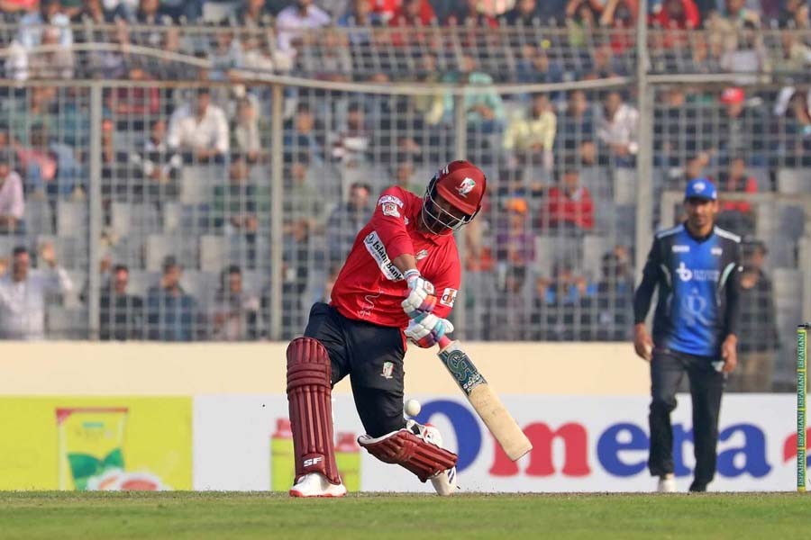 Fortune Barishal's captain Tamim Iqbal playing a shot during the BPL match against Rangpur Riders at Sher-e-Bangla National Cricket Stadium in the city on Saturday —BCB photo