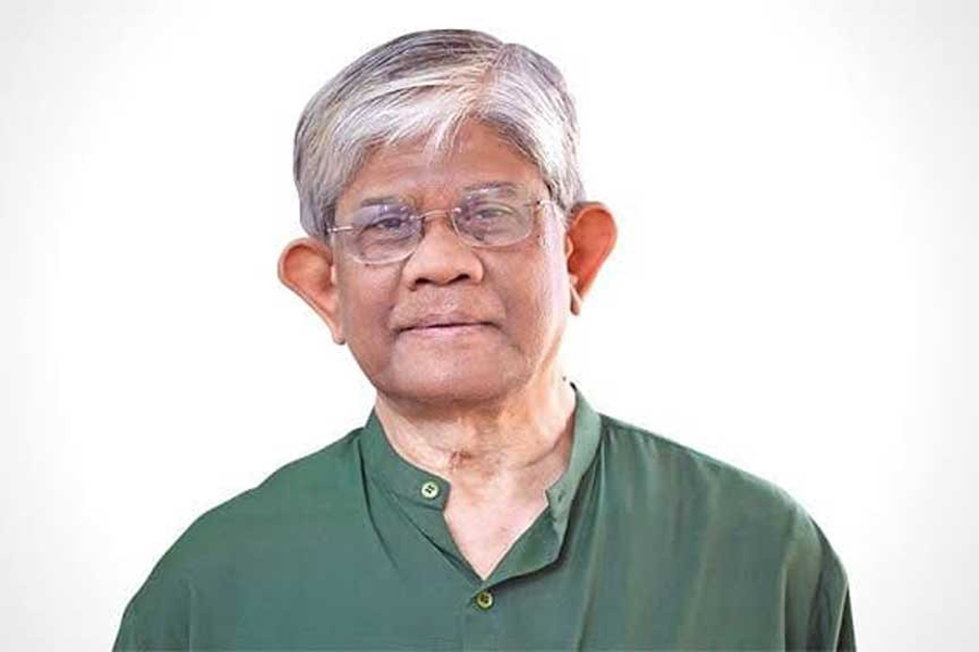 Former Bangladesh Bank Governor Salehuddin Ahmed -- File Photo