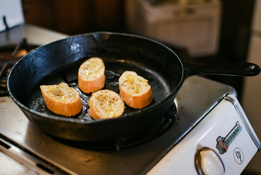 Representational image