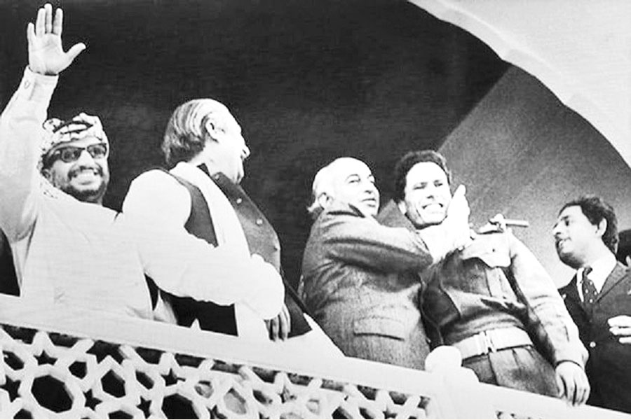 (From Left) Yasser Arafat, Sheikh Mujibur Rahman, Zulfikar Ali Bhutto and Muammar Gaddafi at OIC Summit in Lahore in 1974 — Collected photo