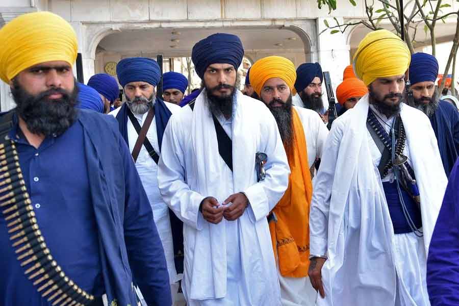 Amritpal Singh, a radical Sikh leader, leaving the holy Sikh shrine of the Golden Temple along with his supporters in Amritsar of India on March 3 this year -Reuters file photo