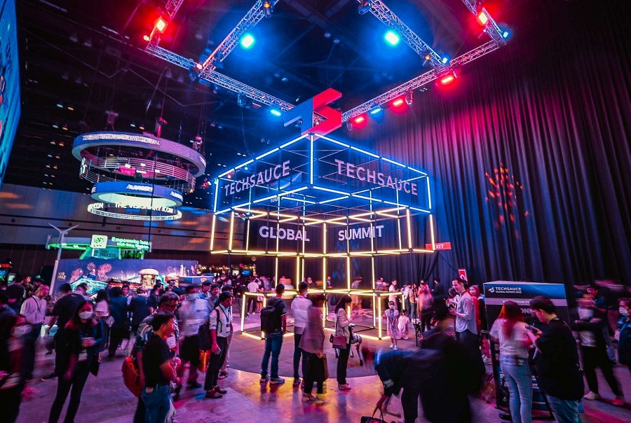 Representational image