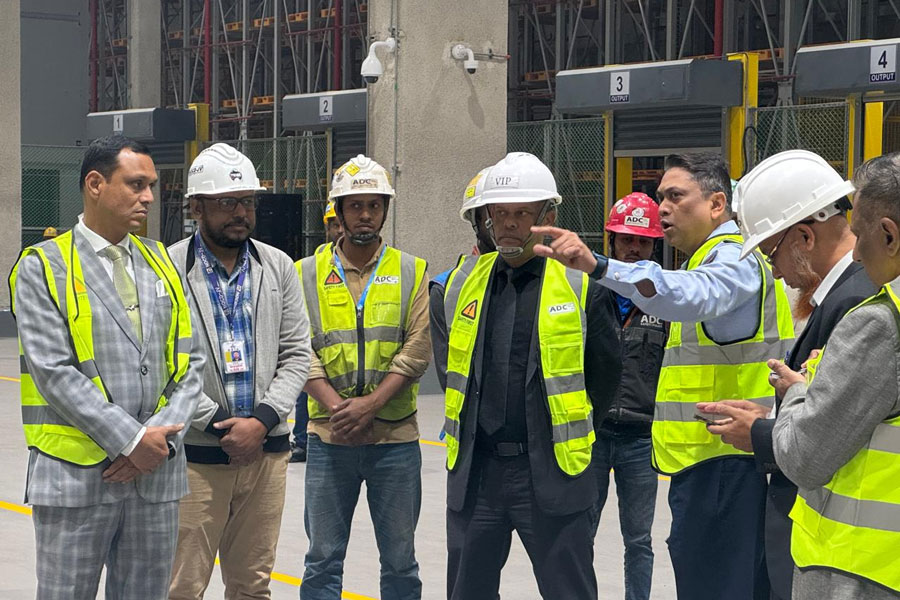 CAAB Chairman Air Vice Marshal Md Monjur Kabir Bhuiyan today visited the import cargo terminal at HSIA