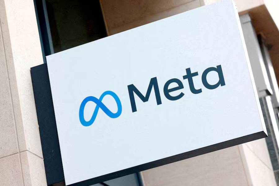 The logo of Meta Platforms' business group is seen in Brussels, Belgium December 6, 2022.