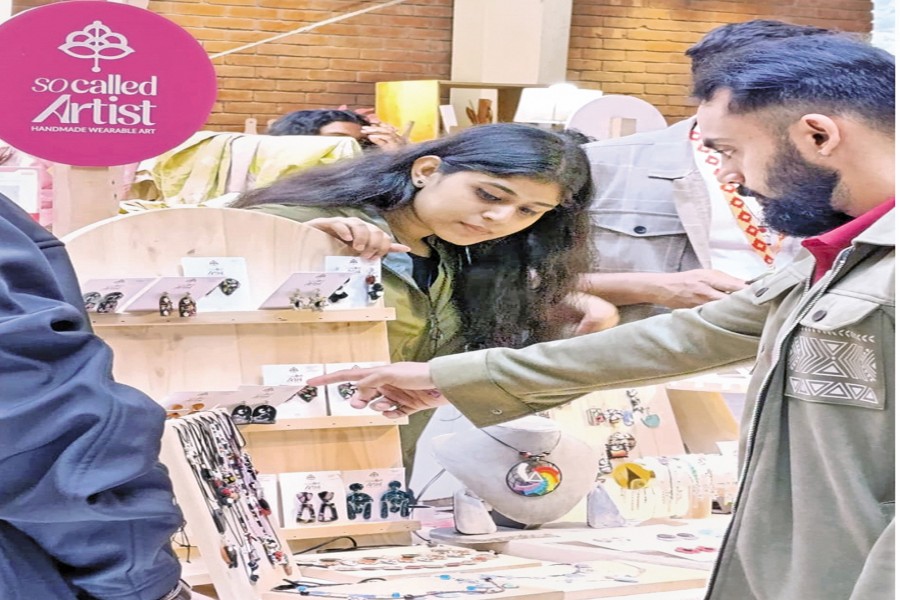 A glimpse of the ongoing Dhaka Makers 3 being held in Dhaka