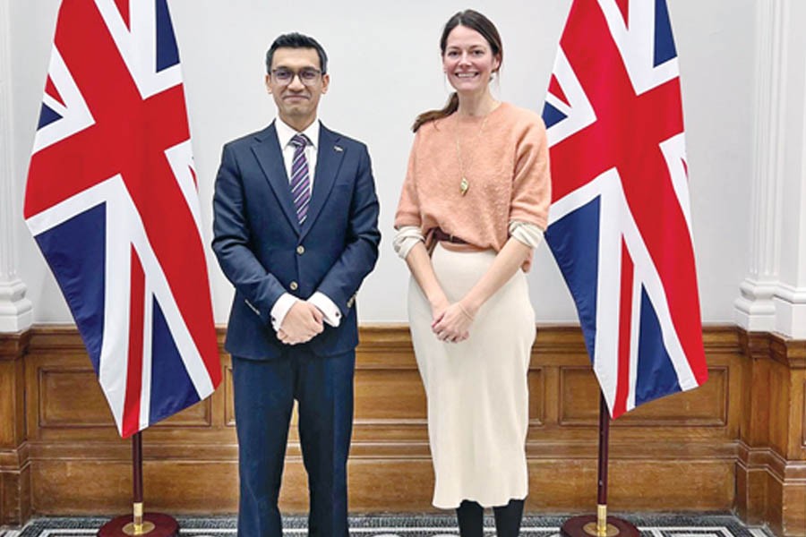 UK Investment Minister Baroness Gustafsson of Chesterton CBE meets with Executive Chairman of BIDA & BEZA Chowdhury Ashik Mahmud Bin Harun in London recently to discuss strengthening bilateral trade and investment ties