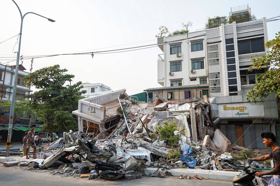 A general view of a building that collapsed, in the aftermath of a strong earthquake, in Mandalay, Myanmar, March 30, 2025.