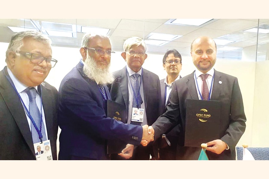 Economic Relations Division (ERD) Secretary Shahriar Kader Siddiki and OPEC Fund for International Development (OFID) President Dr Abdulhamid Alkhalifa signed a loan agreement in Washington DC on Tuesday. Finance Adviser Dr Salehuddin Ahmed was present at the signing ceremony