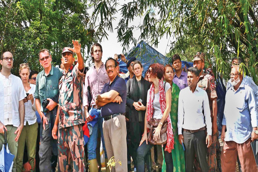 Representatives from all foreign missions in Bangladesh visited Cox's Bazar and Bandarban on Wednesday to observe the Rohingya refugee situation stemming from ethnic cleansing in Myanmar. — Focus Bangla