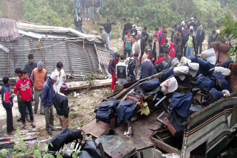 The bus, which was en route to Kathmandu from Rajbiraj, veered off the highway at Ghatbesi Bange curve, according to the Kathmandu Post. Photo: hindustantimes.com
