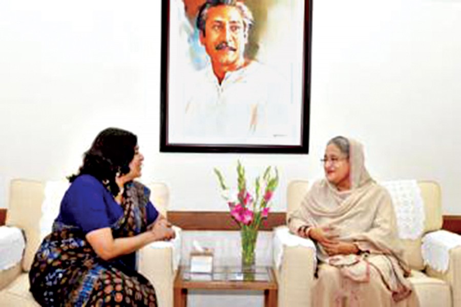 Sri Lankan High Commissioner to Bangladesh Yasoja Gunasekera paid a farewell call on Prime Minister Sheikh Hasina at Ganabhaban Sunday. — BSS Photo