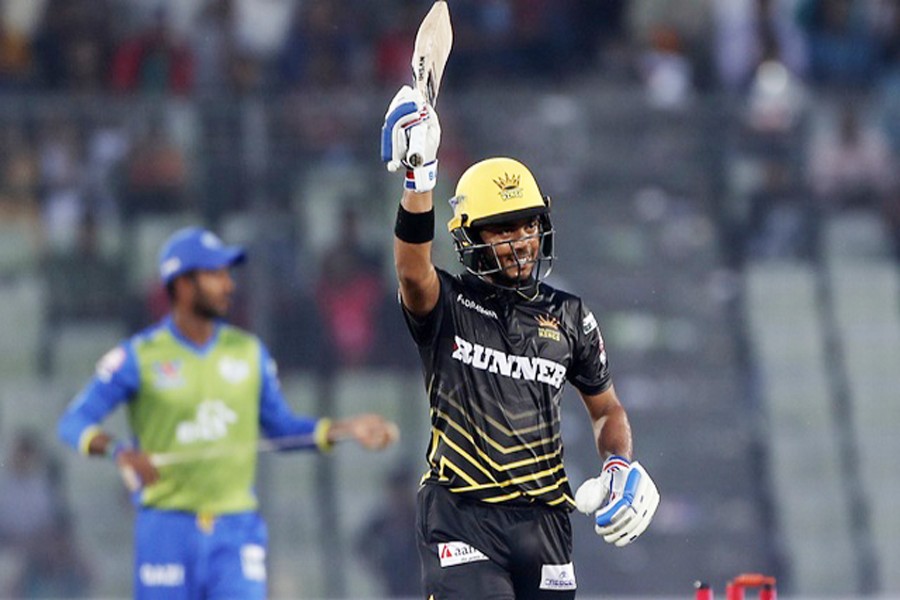 Rajshahi Kings' Zakir Hasan celebrates after scoring half century during the match between Rajshahi Kings and Sylhet Sixers in the 5th BPL T20 at the Sher-e-Bangla National Cricket Stadium at Mirpur in the city on Friday. — bdnews24.com