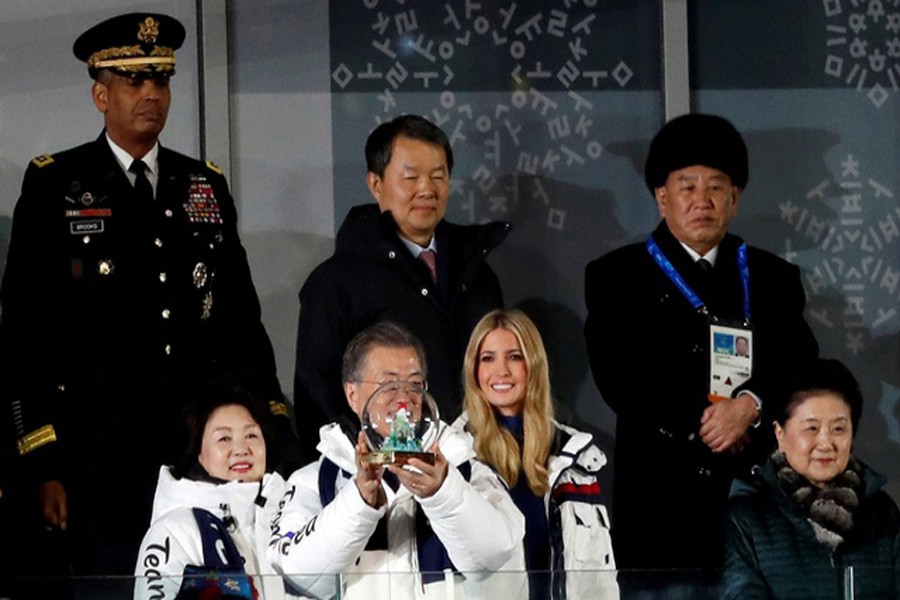 PYEONGCHANG: South Korean President Moon Jae-in and South Korean first lady Kim Jung-sook, Ivanka Trump, daughter of US President Donald Trump and White House adviser, Chinese Vice Premier Liu Yandong, South Korea's Constitutional Court President Lee Jin-sung and US Forces Korea Commander Vincent Brooks and Kim Yong-chol of the North Korean delegation, attend the closing ceremony. — Reuters