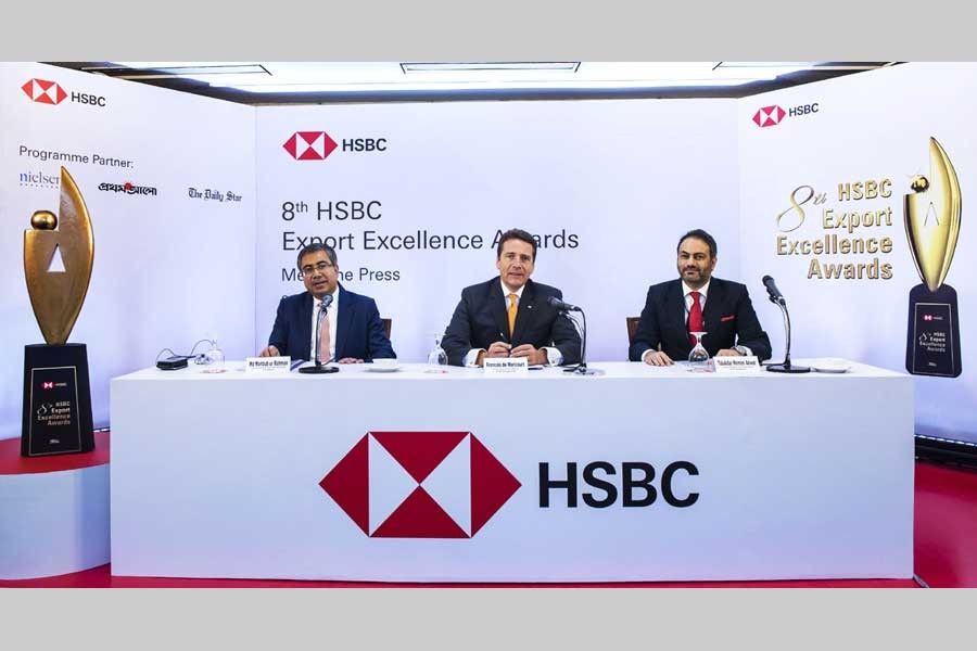 Top officials of Hong Kong and Shanghai Banking Corporation Limited announcing the launching of ‘8th HSBC Export Excellence Awards’ programme in the capital on Tuesday