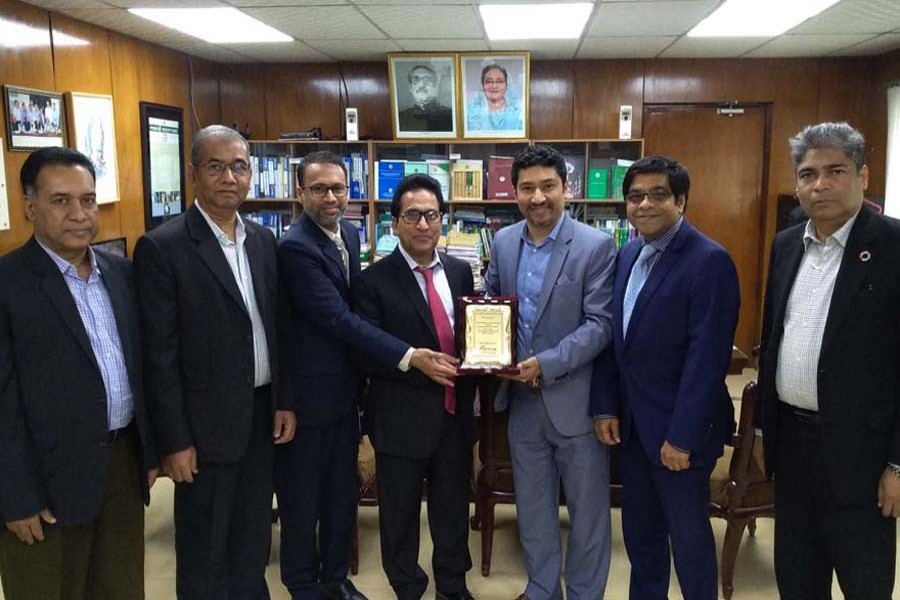 A five-member delegation from Venture Capital and Private Equity Association of Bangladesh (VCPEAB), led by its chairman Shameem Ahsan, also General Partner of Fenox Venture Capital met Md Mosharraf Hossain Bhuiyan, chairman of National Board of Revenue on Wednesday.