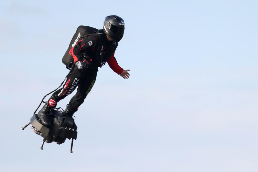 World News August 4, 2019 / 12:46 PM / Updated 9 minutes ago French 'Flying Man' crosses Channel on jet-powered hoverboard 2 Min Read French inventor Franky Zapata takes off on a Flyboard for a second attempt to cross the English channel from Sangatte to Dover, in Sangatte, France, August 4, 2019 - REUTERS/Yves Herman