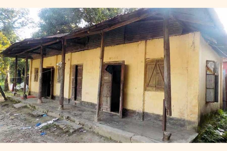 The dilapidated Krishnachandra Hostel of Sunamgaj Government College — FE Photo