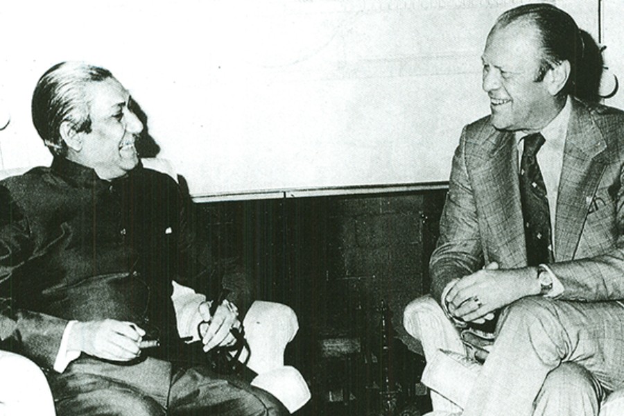 Bangabandhu Sheikh Mujibur Rahman with the United States President Gerald Ford at the White House (October 1, 1974) — mujib100.gov.bd